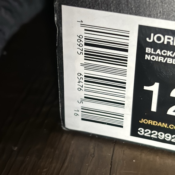 Jordan 6 Rings Black University
Red-White (Size 12) - Picture 6 of 6